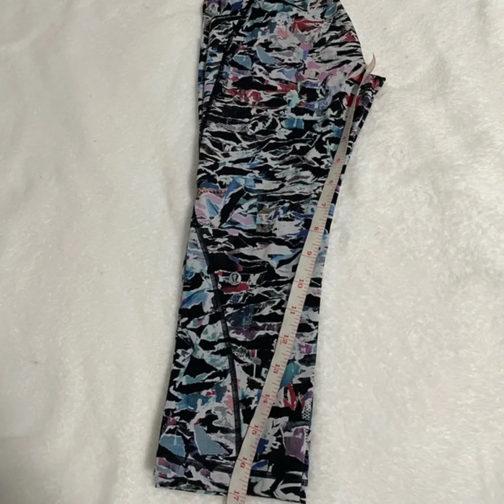Lululemon Break Free Crop Nulux